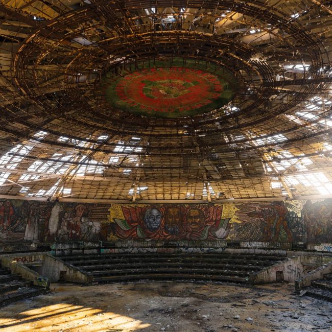 urban-urbex-exploration-bulgarie-bouzloudja-communisme-buzludzha-1891