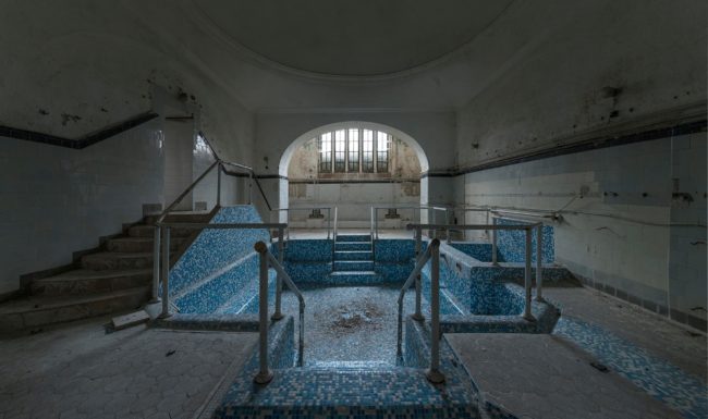 urban-urbex-exploration-bulgarie-thermes-bain-spa-bleu