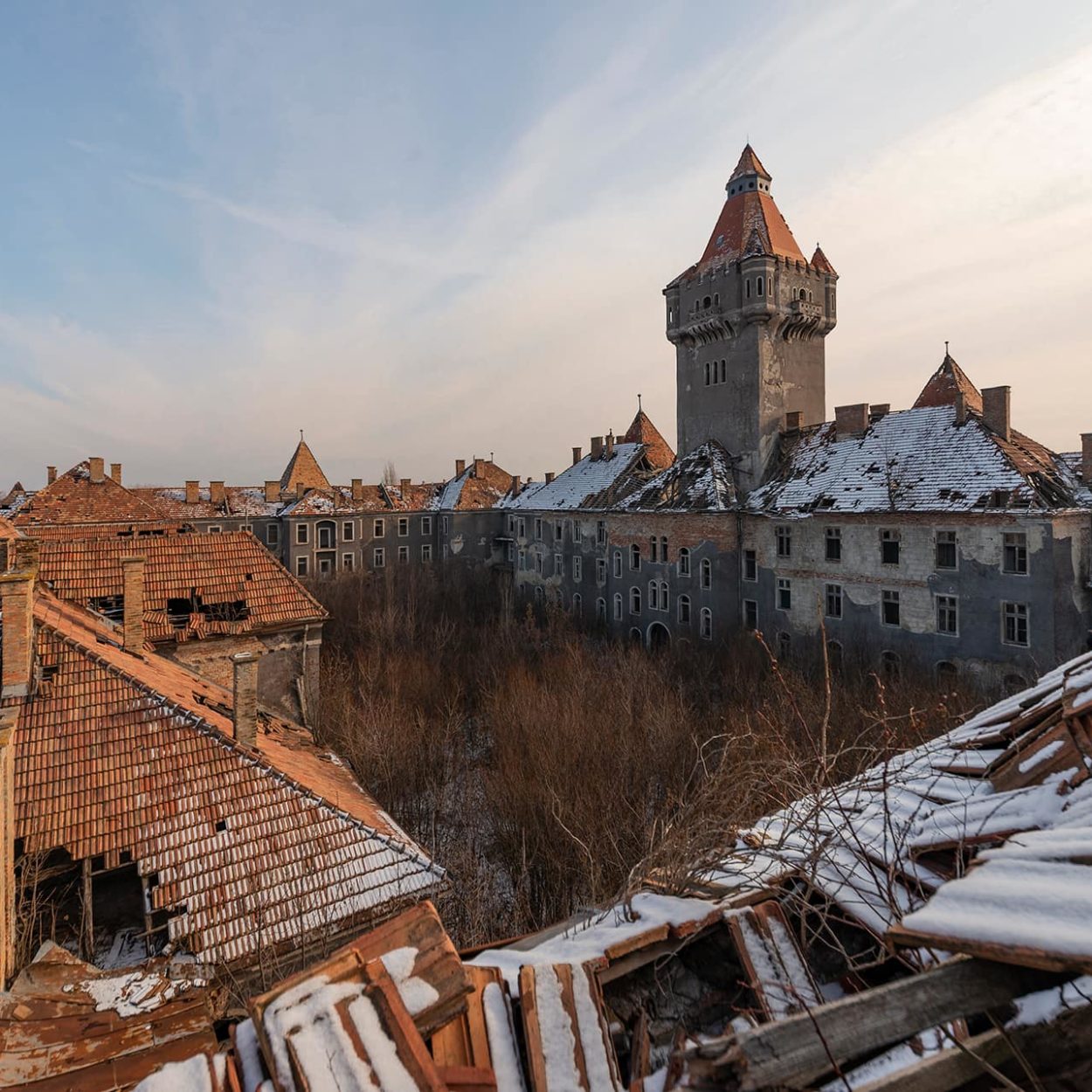 urbex-urban-exploration-hongrie-chateau-ruine