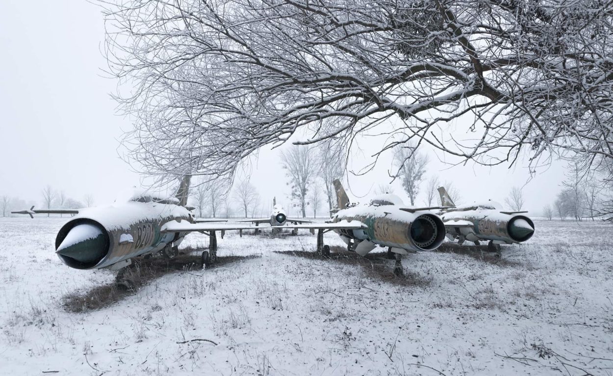 urbex-urban-exploration-hongrie-mig-avion-militaire