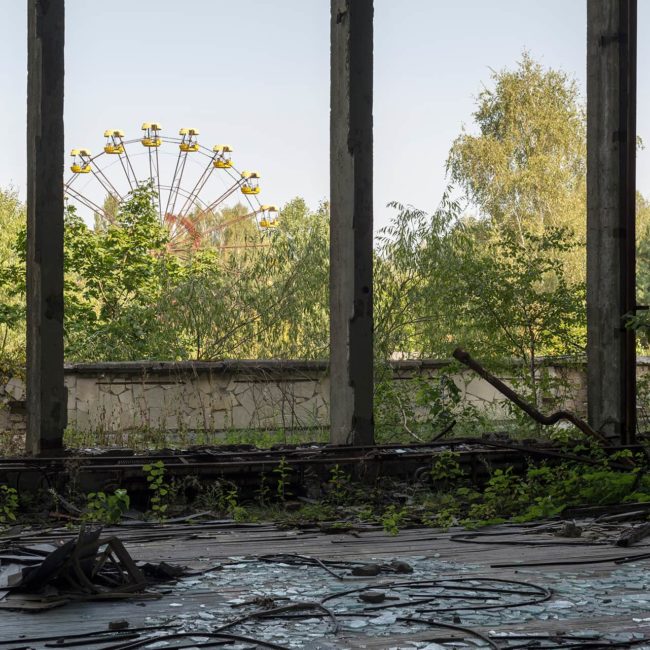 urbex-urban-exploration-hongrie-train-Istvantelek-red-star