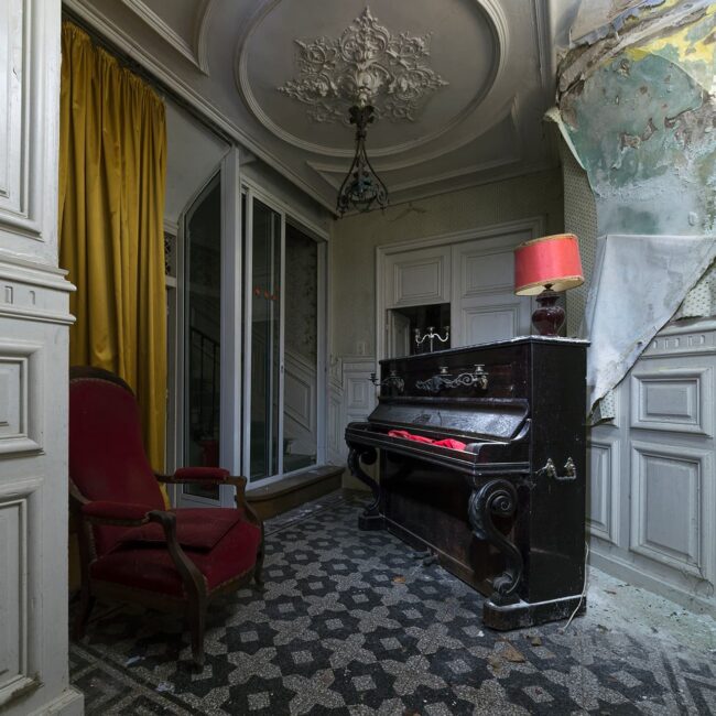 urbex-exploration-chateau-cactus-piano