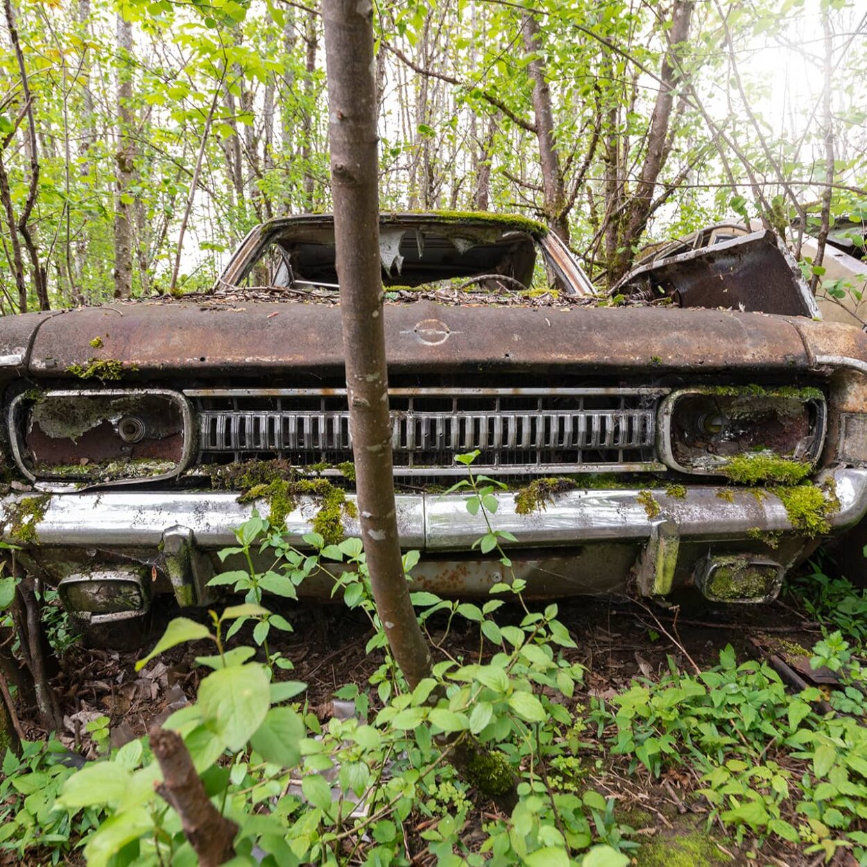 urbex-exploration-france-garage-poussette-opel