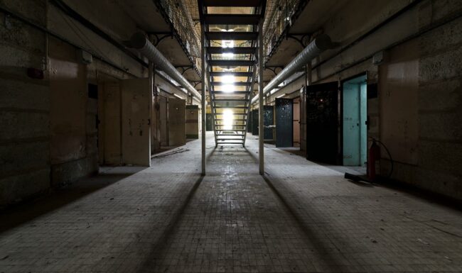 urbex-exploration-france-prison-jail