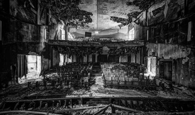 urbex-exploration-italie-manicomio-theatre-mosquito