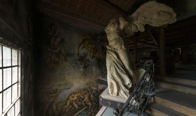 urbex-exploration-italie-restaurant-avions-samothrace