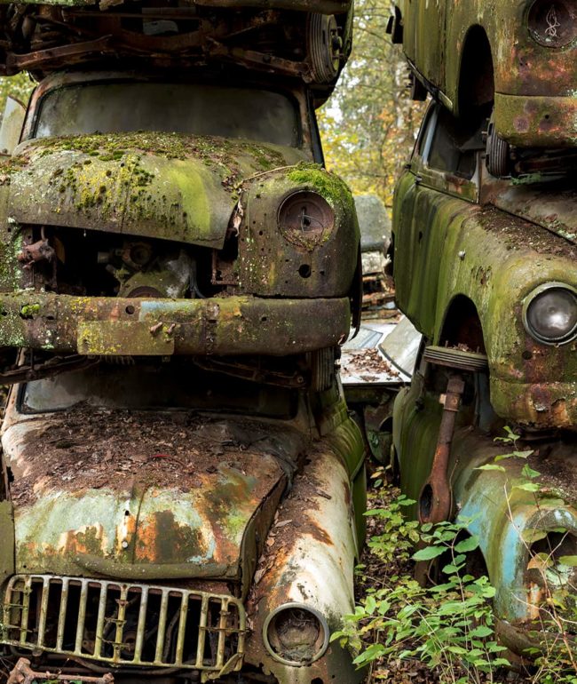 urbex-urban-exploration-autriche-graveyard-car-cimetiere