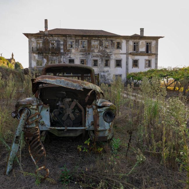 urbex-urban-exploration-portugal-azeitonas-quinta-automobile