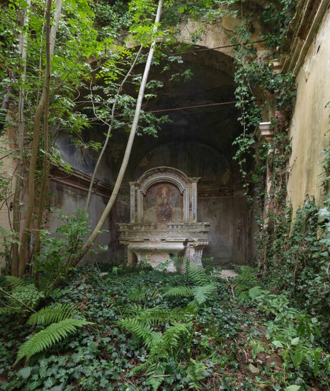 urbex-exploration-italie-eglise-nature