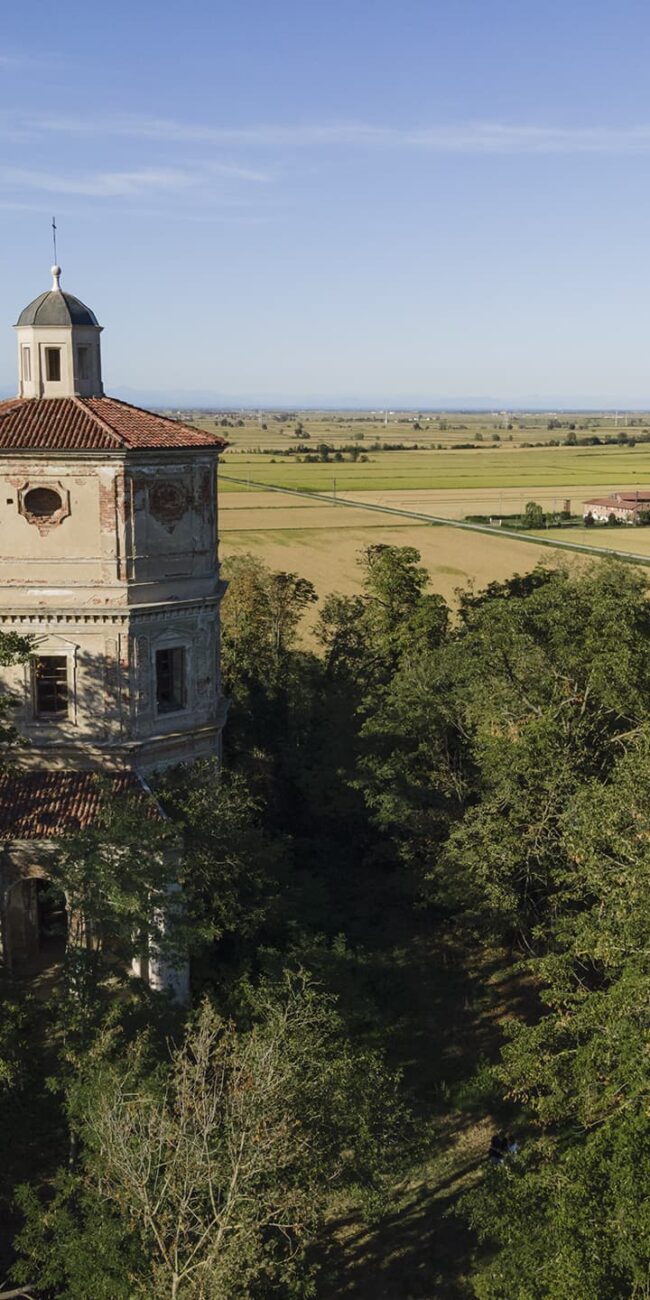 urbex-exploration-italie-drone-dji-mavic-chiesa-madonna-vigne