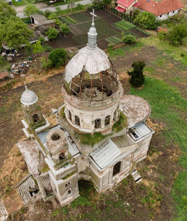 urbex-exploration-roumanie-romania-religion-mausolee