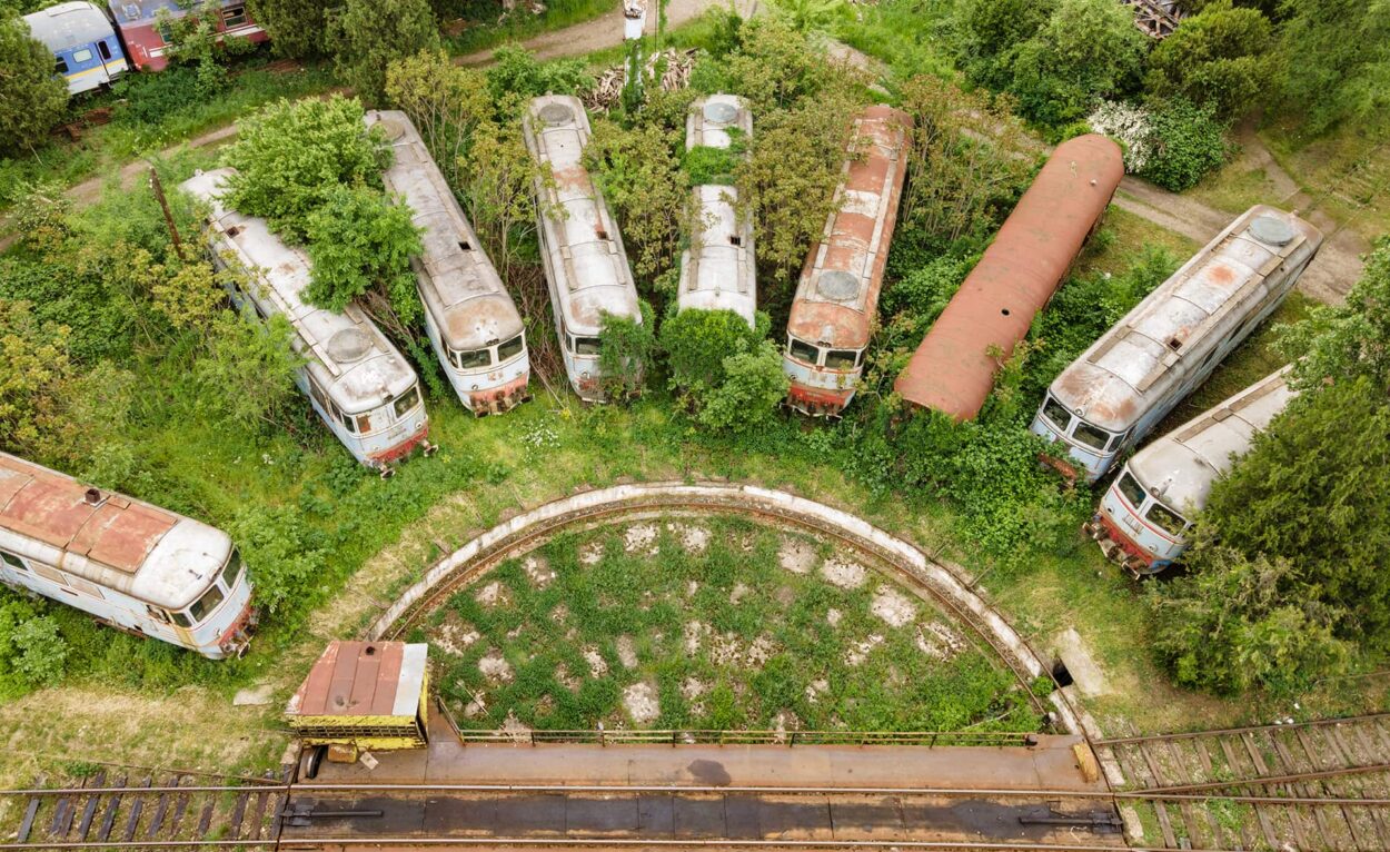 urbex-urban-exploration-roumanie-romania-drone-dji-mavic-train-rotonde