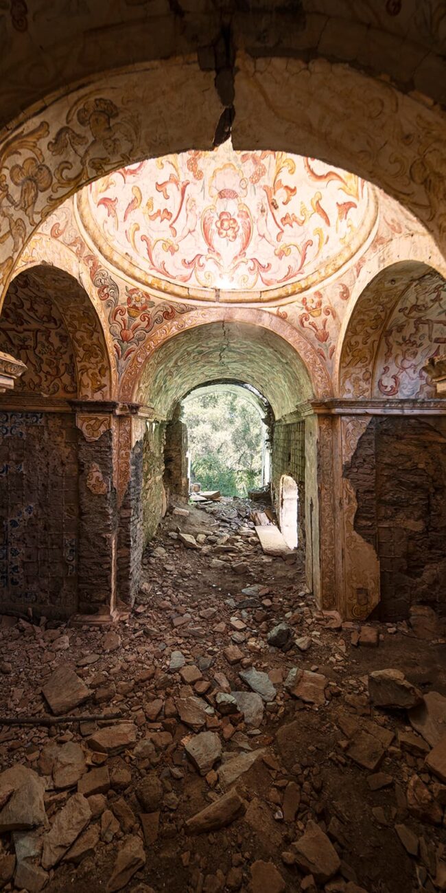 urbex-urban-exploration-portugal-croix-religionlumiere-divine