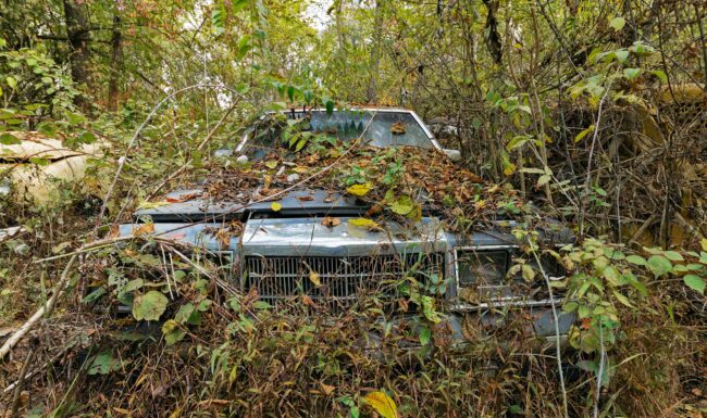 urbex-urban-exploration-usa-car-voiture-americaine-cadillac-eldorado