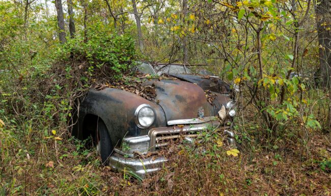 urbex-urban-exploration-usa-car-voiture-americaine-frazer-sedan