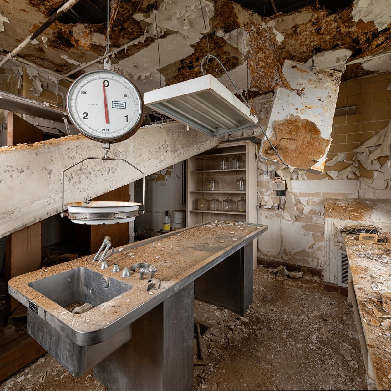 urbex-urban-exploration-usa-hopital-morgue-hospital